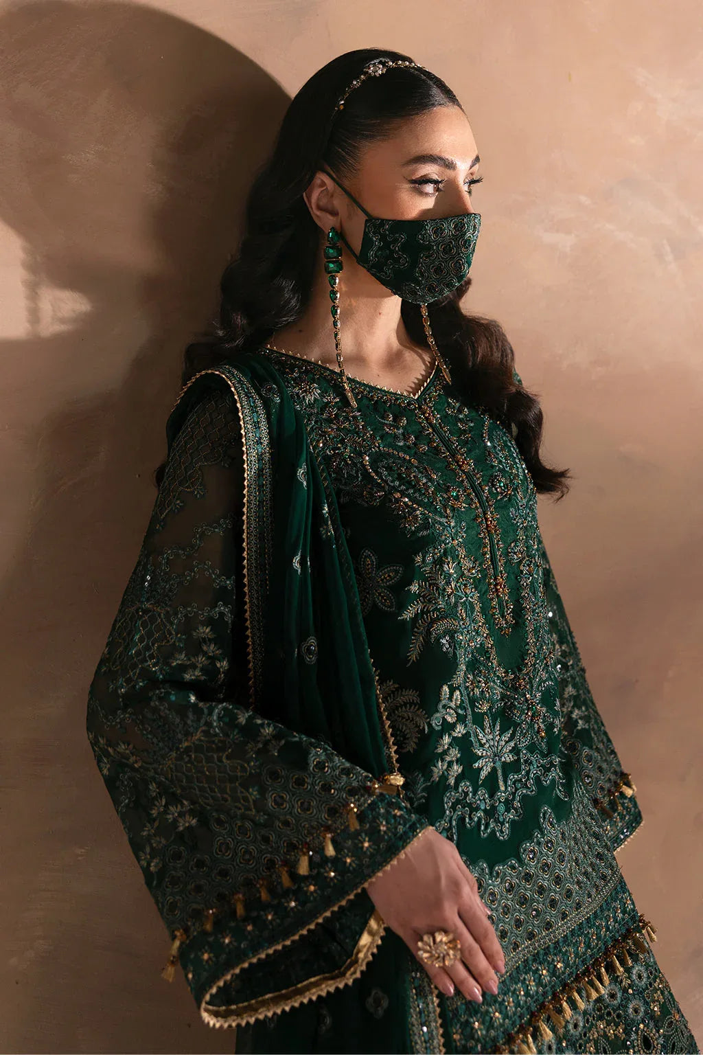 Flossie | Laconic Formals | FE - 901 B - Rang-e-Khaas