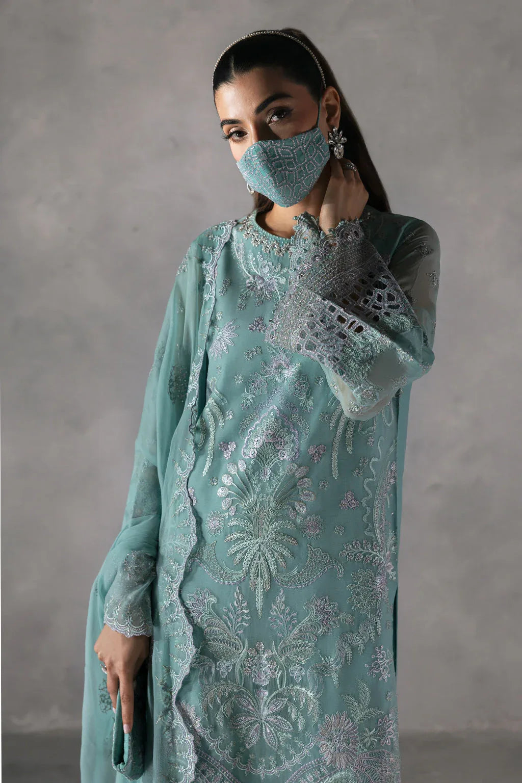 Flossie | Laconic Formals | FE - 905 A - Rang-e-Khaas