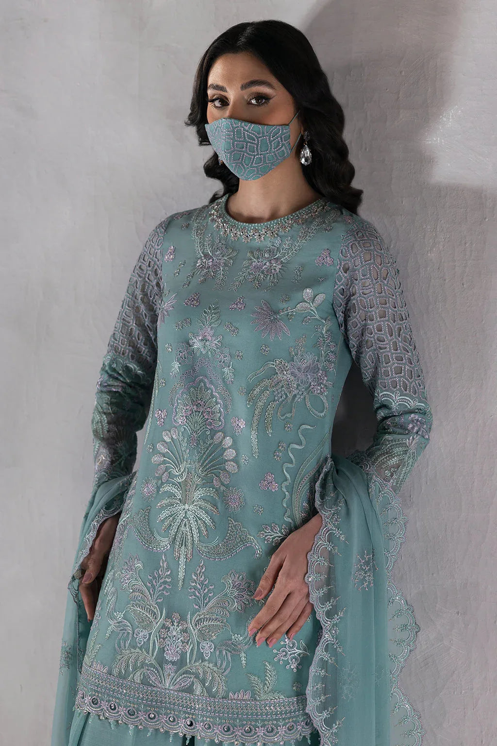 Flossie | Laconic Formals | FE - 905 B - Rang-e-Khaas