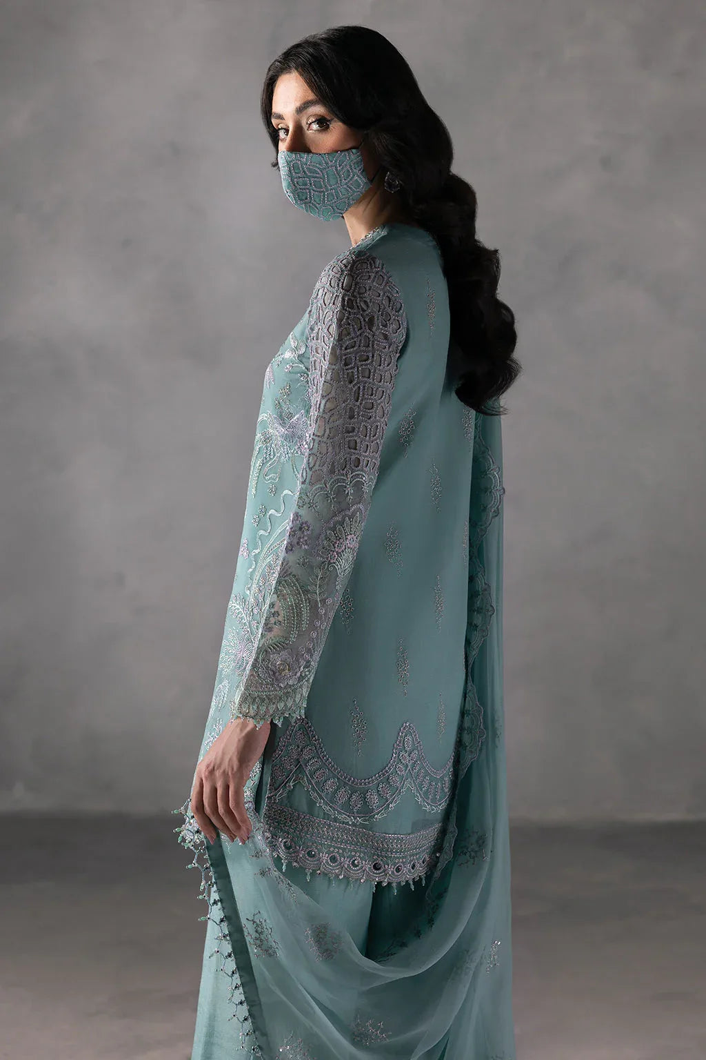 Flossie | Laconic Formals | FE - 905 B - Rang-e-Khaas