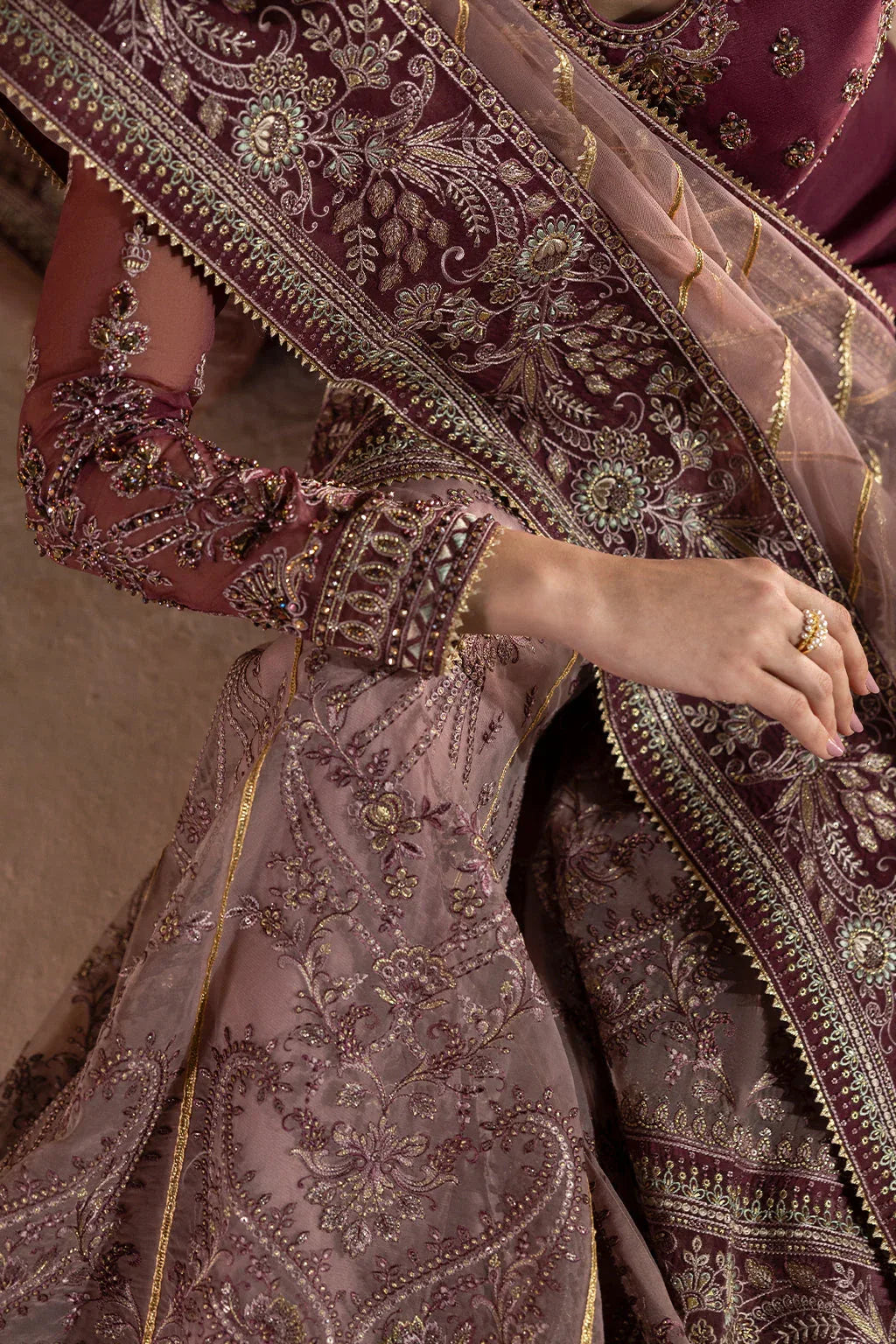 Flossie | Laconic Formals | FE - 906 - Rang-e-Khaas