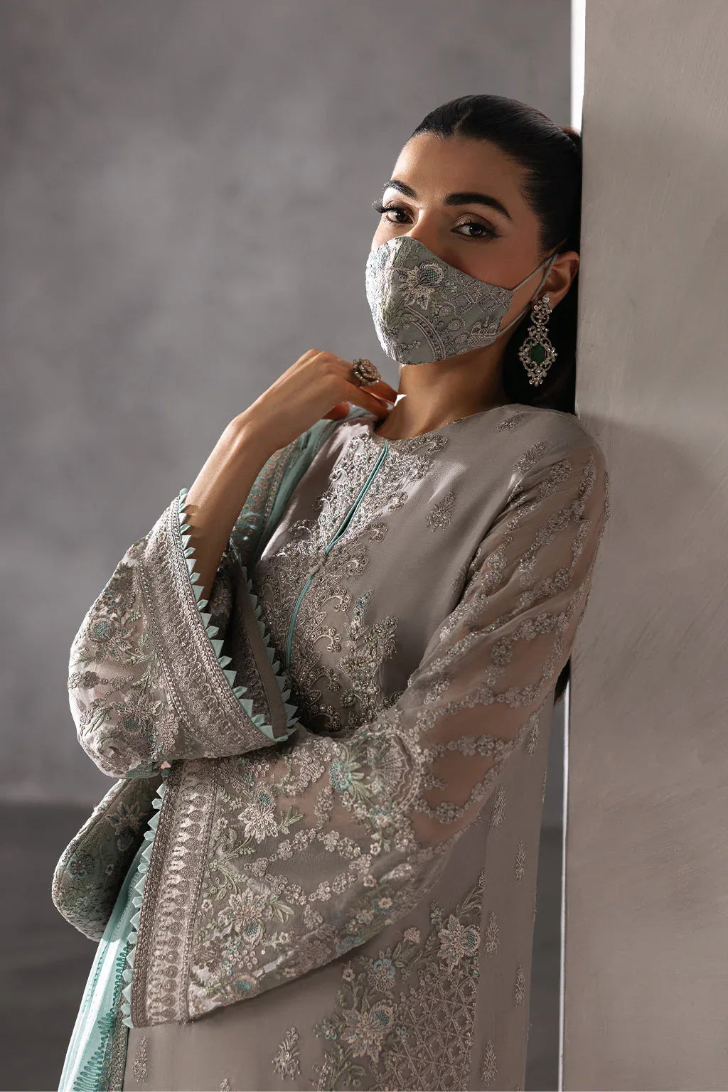 Flossie | Laconic Formals | FE - 908 - Rang-e-Khaas