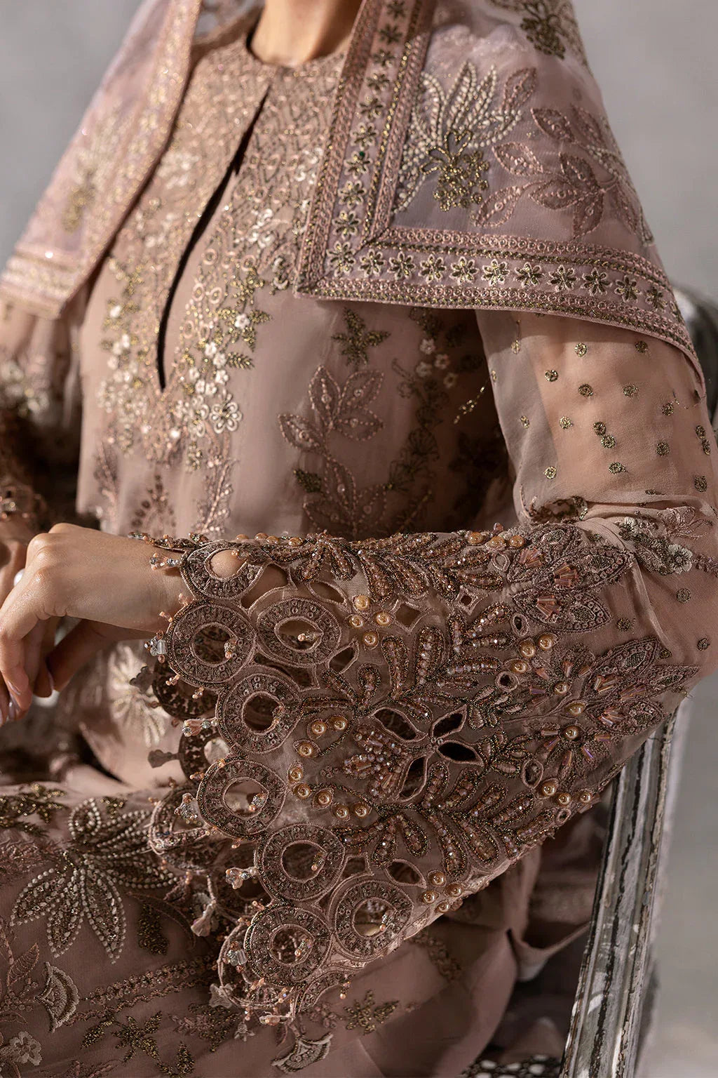 Flossie | Laconic Formals | FE - 910 - Rang-e-Khaas
