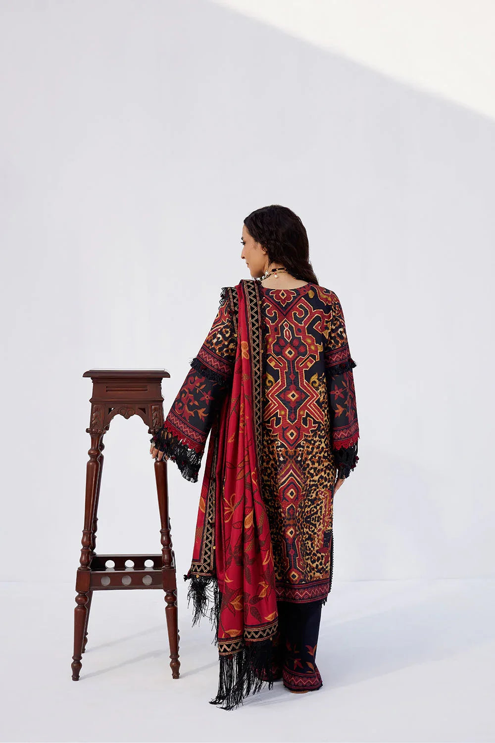 Saira Rizwan | Winter Khaddar 25 | NAZ-SRW25-09 - Rang-e-Khaas