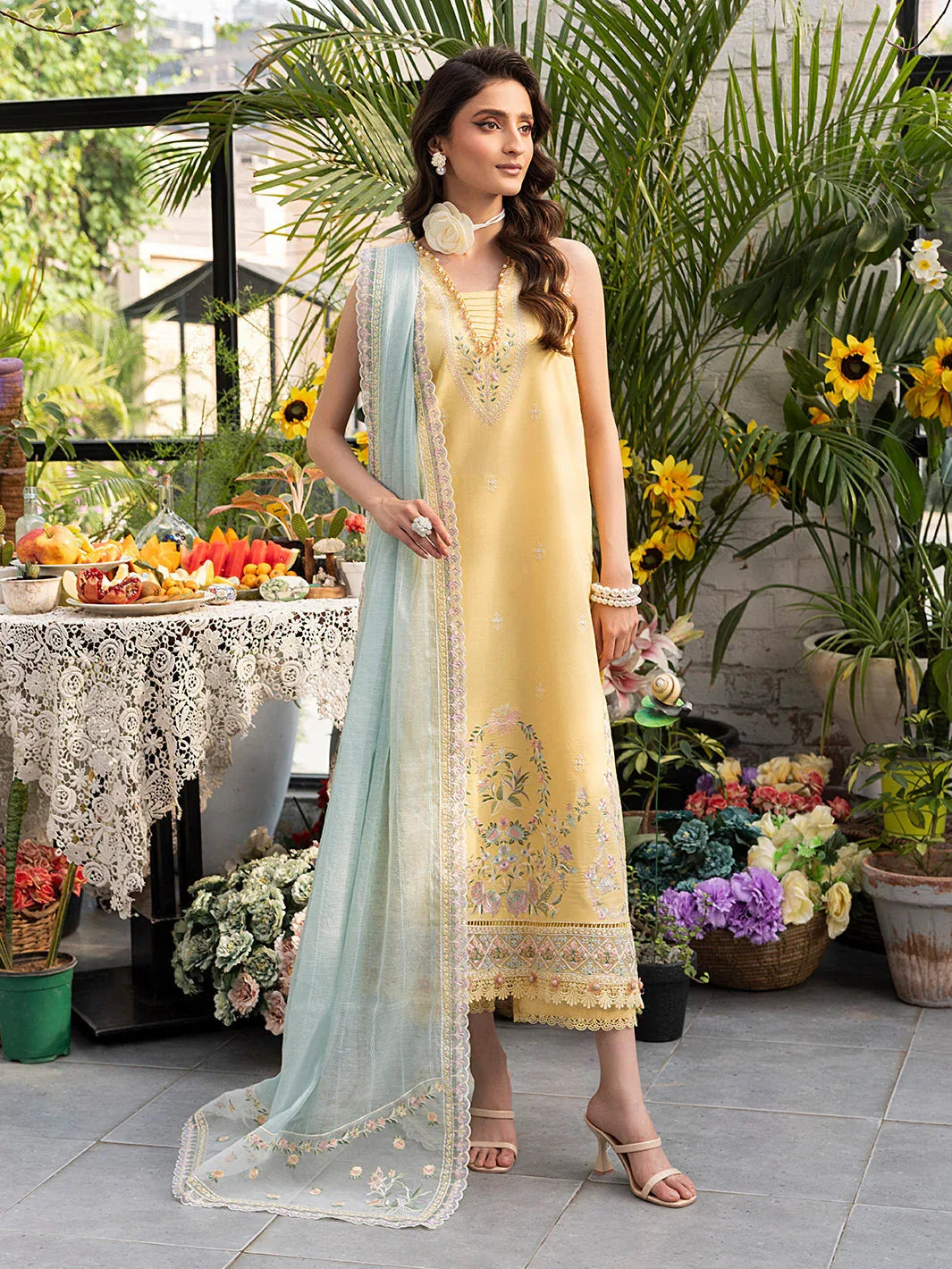 Izel | Meadow Muse Embroidered Lawn 25 | FLEURIS - Rang-e-Khaas