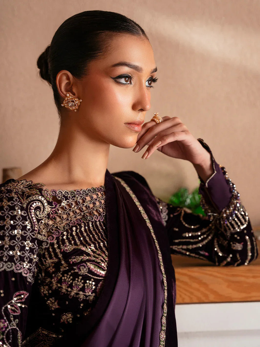 Faiza Faisal | Solene Luxury Velvets | VELORA - Rang-e-Khaas