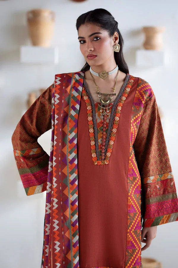 Maryum N Maria | Noore Winters 25 | 3 Piece Embroidered Khaddar BADRAI - FSU5673 - Rang-e-Khaas