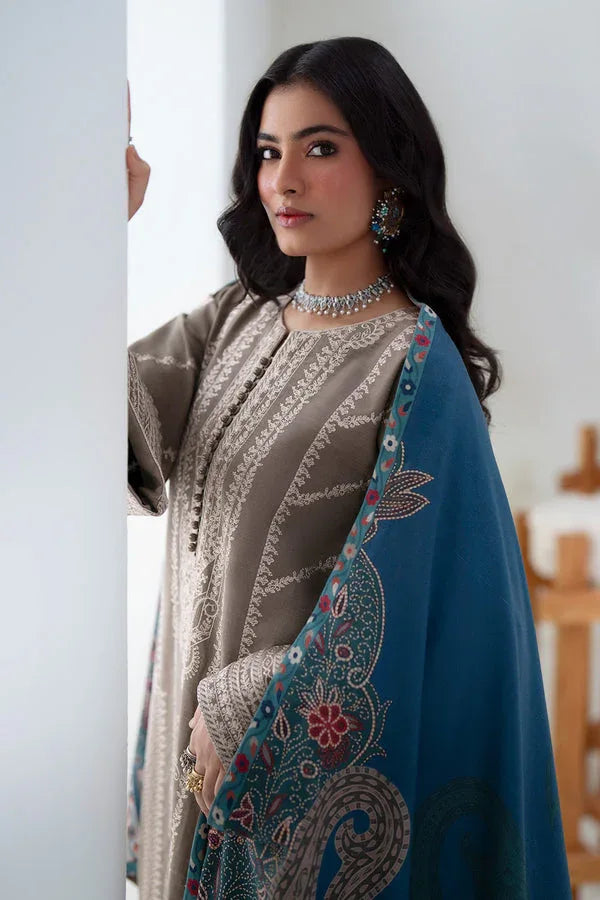 Maryum N Maria | Noore Winters 25 | 3 Piece Embroidered Khaddar ANGEZA - FSU5679 - Rang-e-Khaas