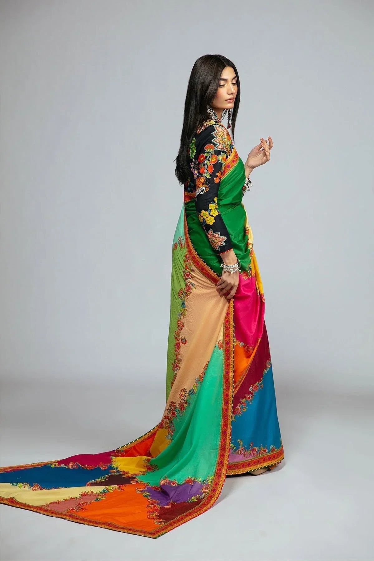 Fahad Hussayn | Tribalvention Formals | Valnera - Rang-e-Khaas