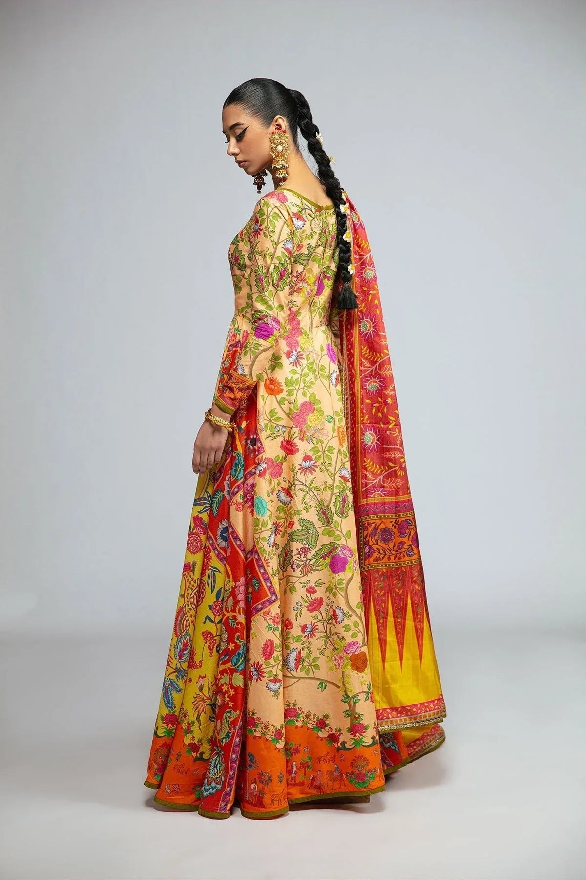 Fahad Hussayn | Tribalvention Formals | Zarin - Rang-e-Khaas