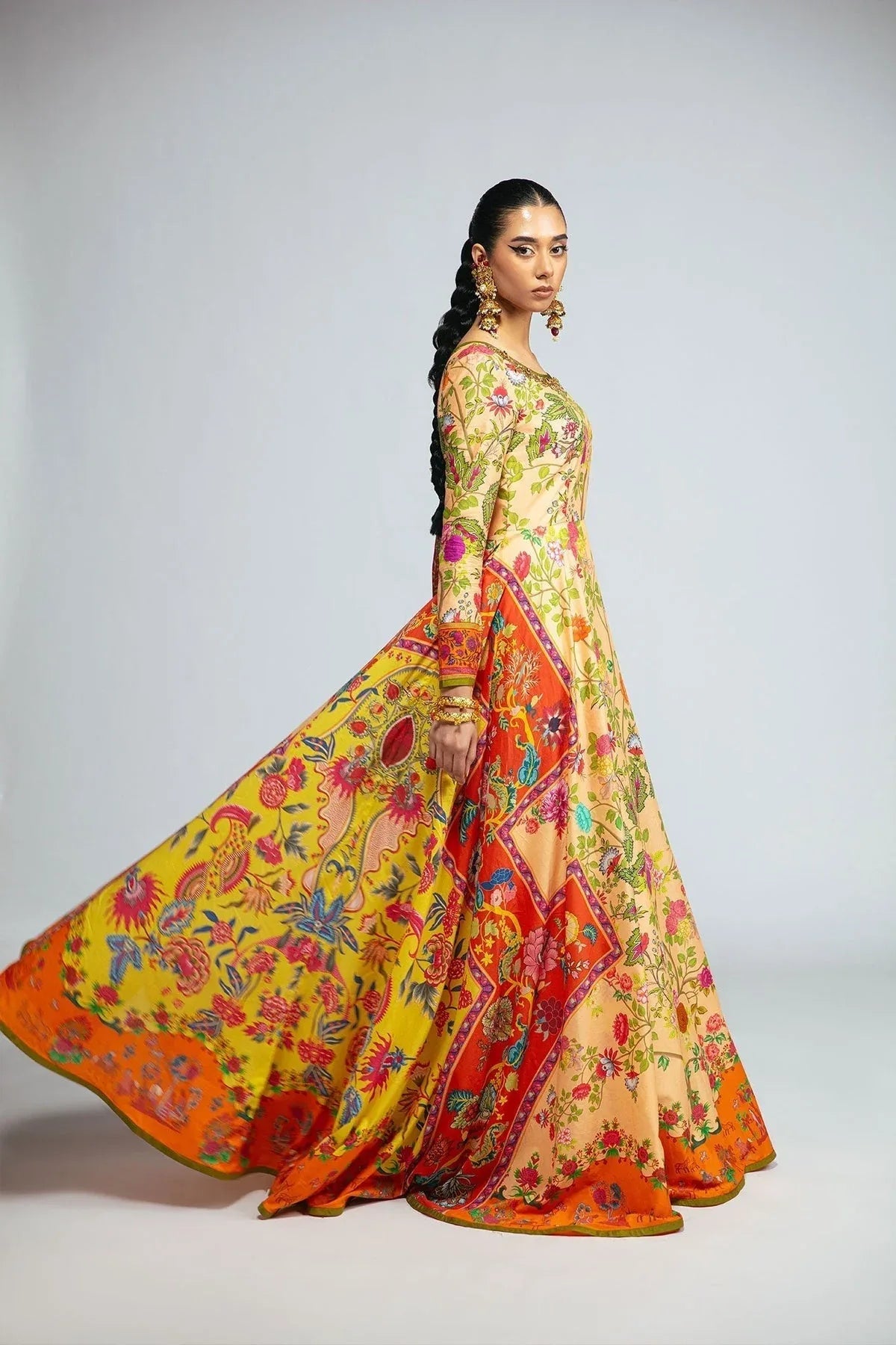 Fahad Hussayn | Tribalvention Formals | Zarin - Rang-e-Khaas
