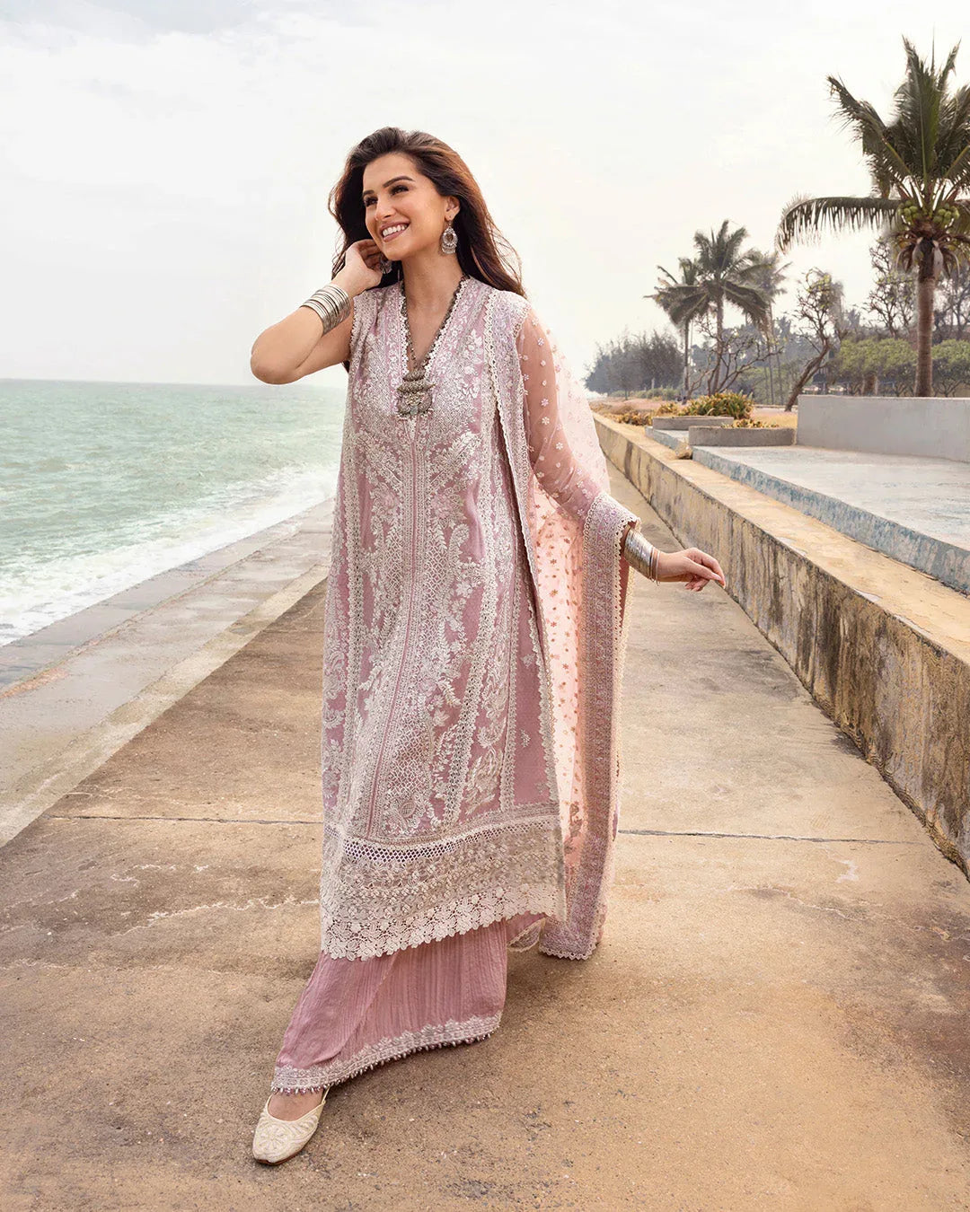 Faiza Saqlain | Zinnia Lawn 25 | Amaryllis - Rang-e-Khaas