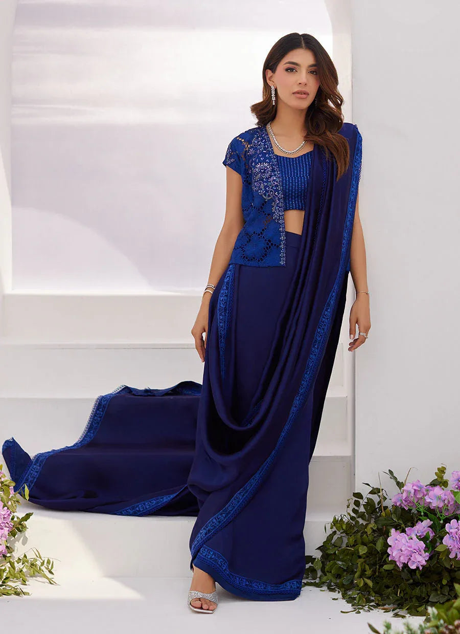 Farah Talib Aziz | Zaza Luxe Pret 24 | OCEAN NAVY DRAPED SAREE WITH CUTWORK EMBELLISHED CAPE - Rang-e-Khaas