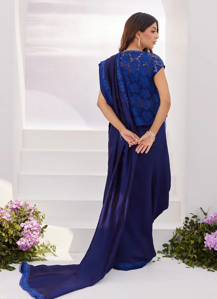 Farah Talib Aziz | Zaza Luxe Pret 24 | OCEAN NAVY DRAPED SAREE WITH CUTWORK EMBELLISHED CAPE - Rang-e-Khaas