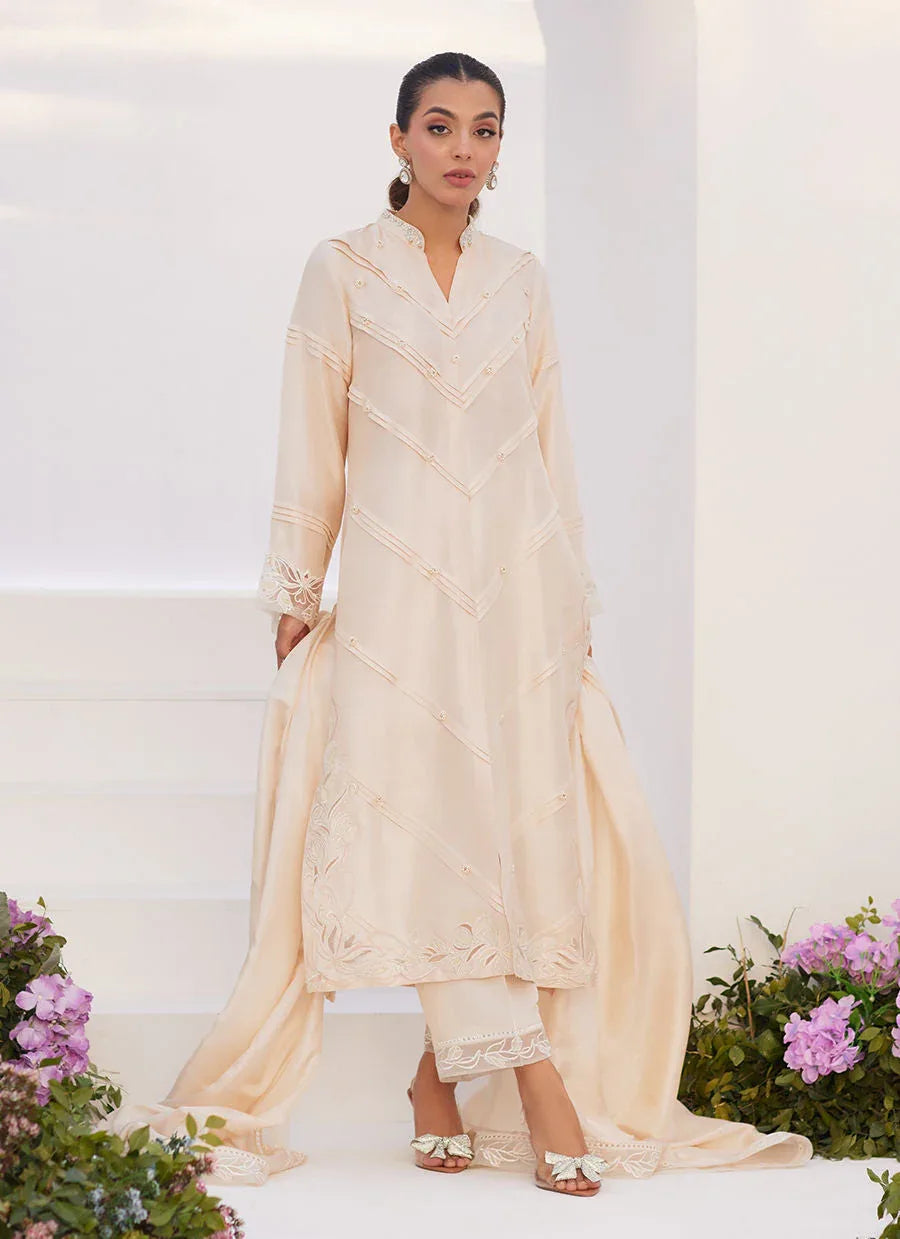 Farah Talib Aziz | Zaza Luxe Pret 24 | TISELE IVORY PLEATED RAW SILK SHIRT AND DUPATTA - Rang-e-Khaas
