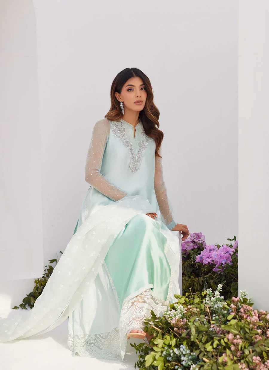 Farah Talib Aziz | Zaza Luxe Pret 24 | SOLENE AQUA OMBRE EMBELLISHED COLUMN SHIRT WITH EMBROIDERED KALIDAAR SLIP - Rang-e-Khaas