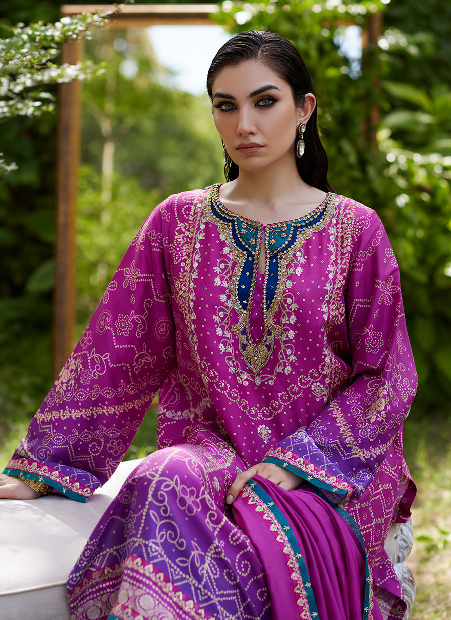 Farah Talib Aziz | Mayna Festive Prints 24 | Tazeen Magenta Ombre Shirt And Dupatta