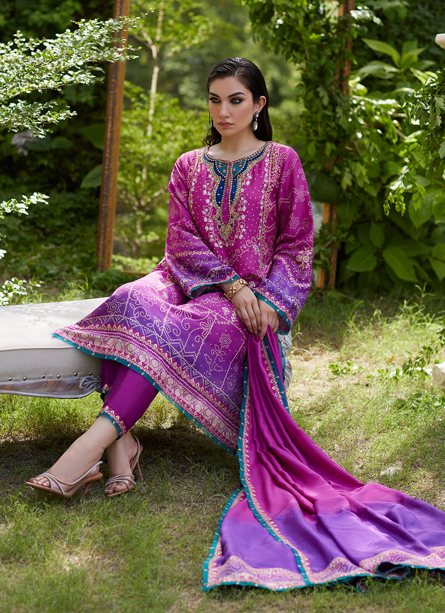 Farah Talib Aziz | Mayna Festive Prints 24 | Tazeen Magenta Ombre Shirt And Dupatta