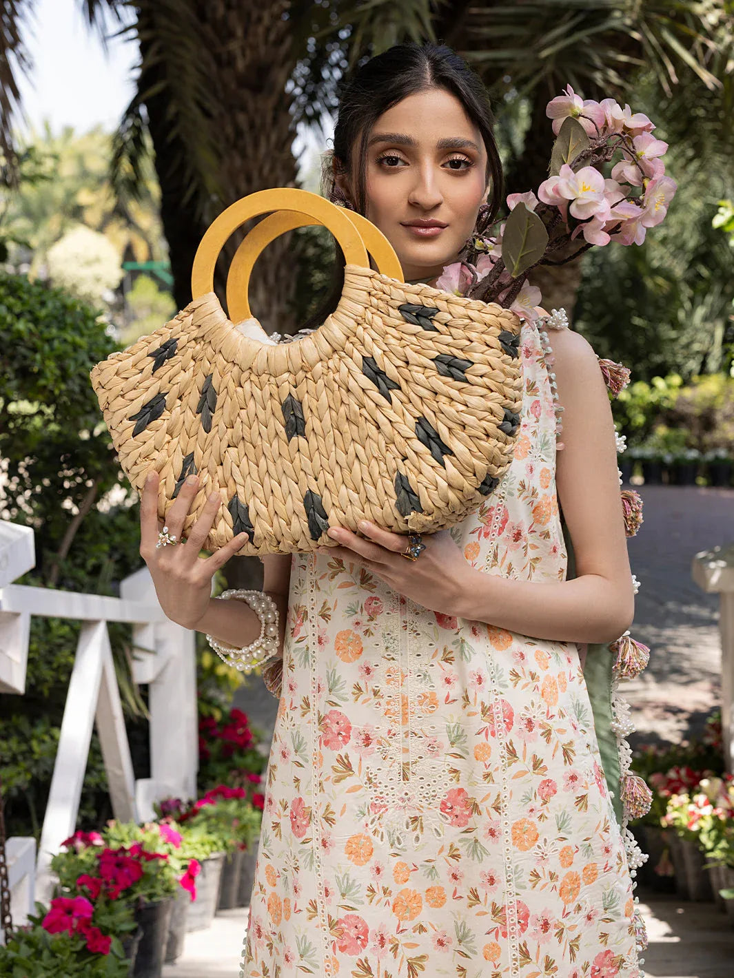 Izel | Oh Spring Lawn 25 | FLORA (A) - Rang-e-Khaas
