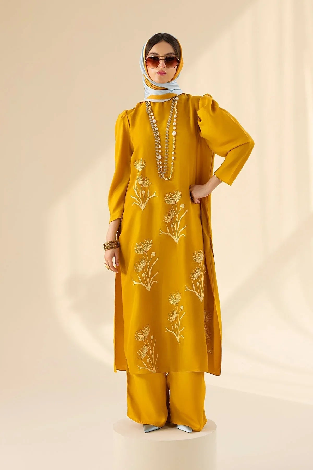 Erum Khan | Lillia Summer Edit | Honey Haze - Rang-e-Khaas
