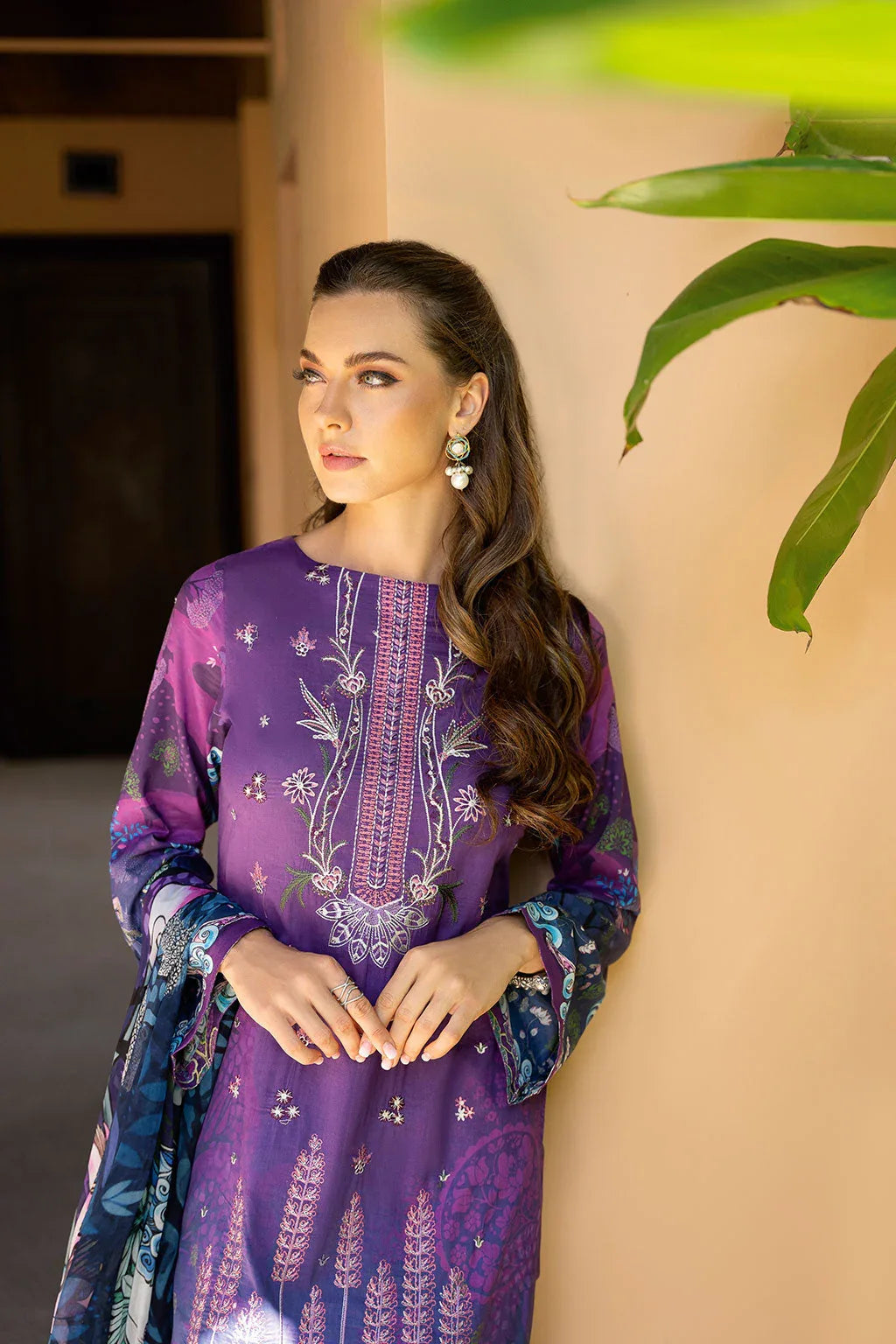 Ramsha | Ghazal Luxury Lawn | G-305 - Rang-e-Khaas