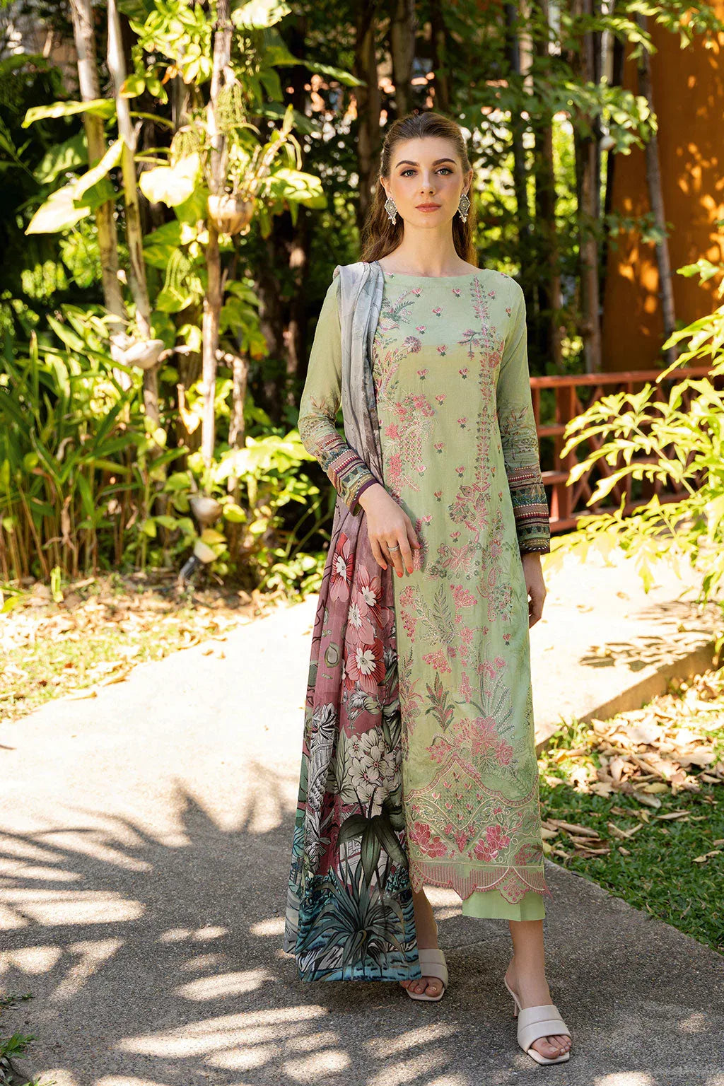 Ramsha | Ghazal Luxury Lawn | G-304 - Rang-e-Khaas