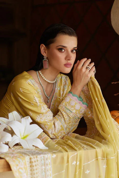 Gulaal | Luxury Lawn 25 | Iris - Rang-e-Khaas
