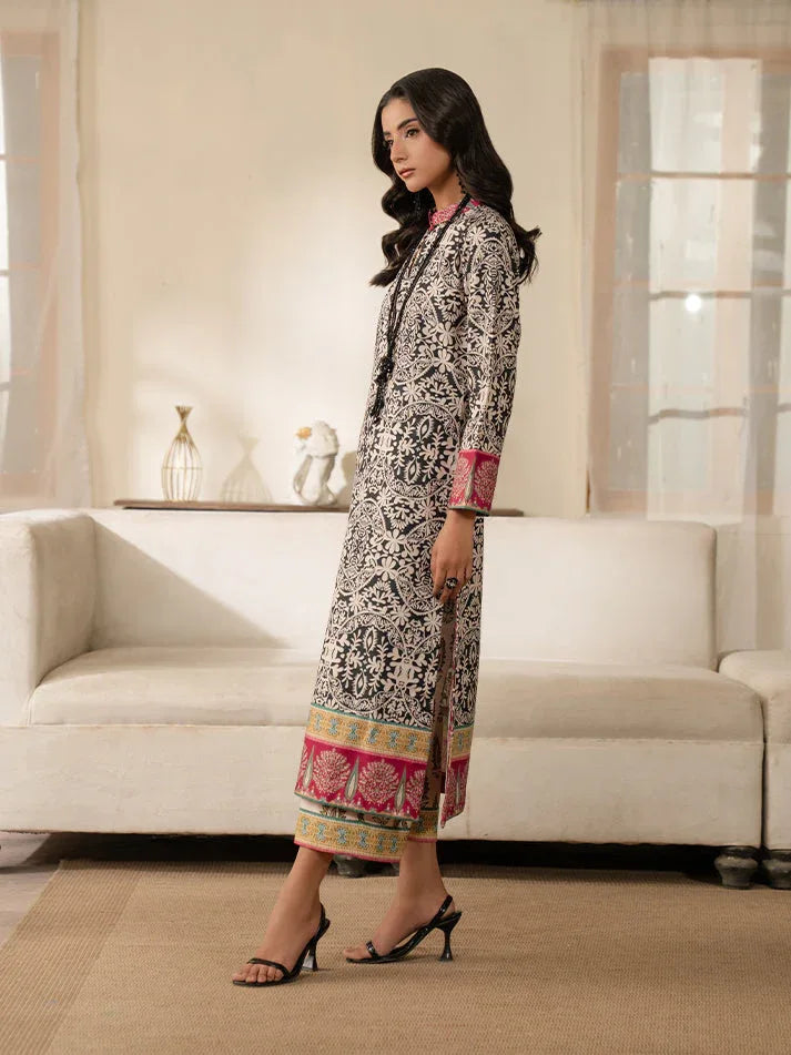 Gulaal | Winter Basics | VYRE - Rang-e-Khaas