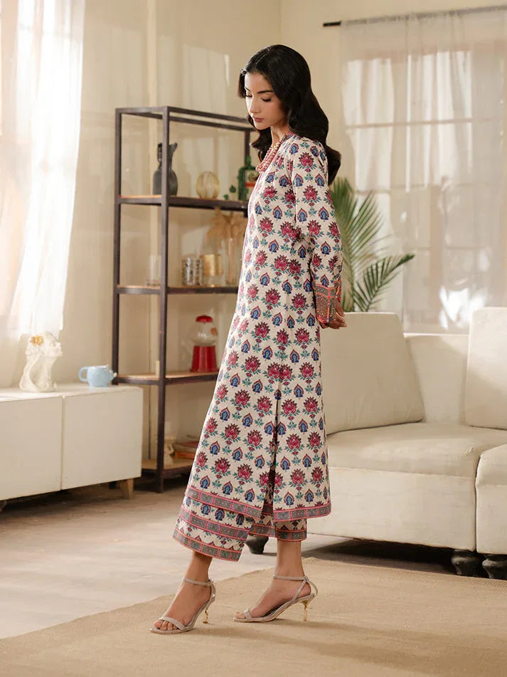 Gulaal | Winter Basics | ROVA - Rang-e-Khaas
