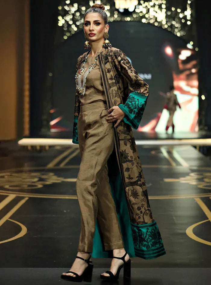 Zainab Chottani | The Kaftan Edit | Zeen - Rang-e-Khaas