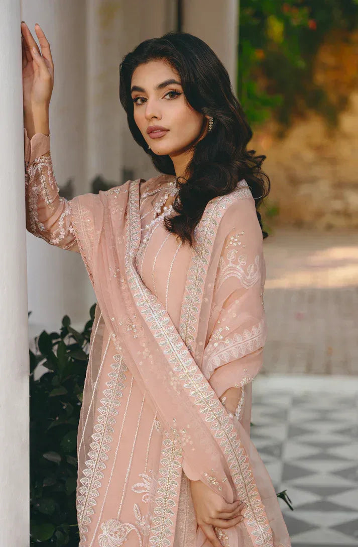 Gisele | Din Shagna Da | Mahenuur - Rang-e-Khaas