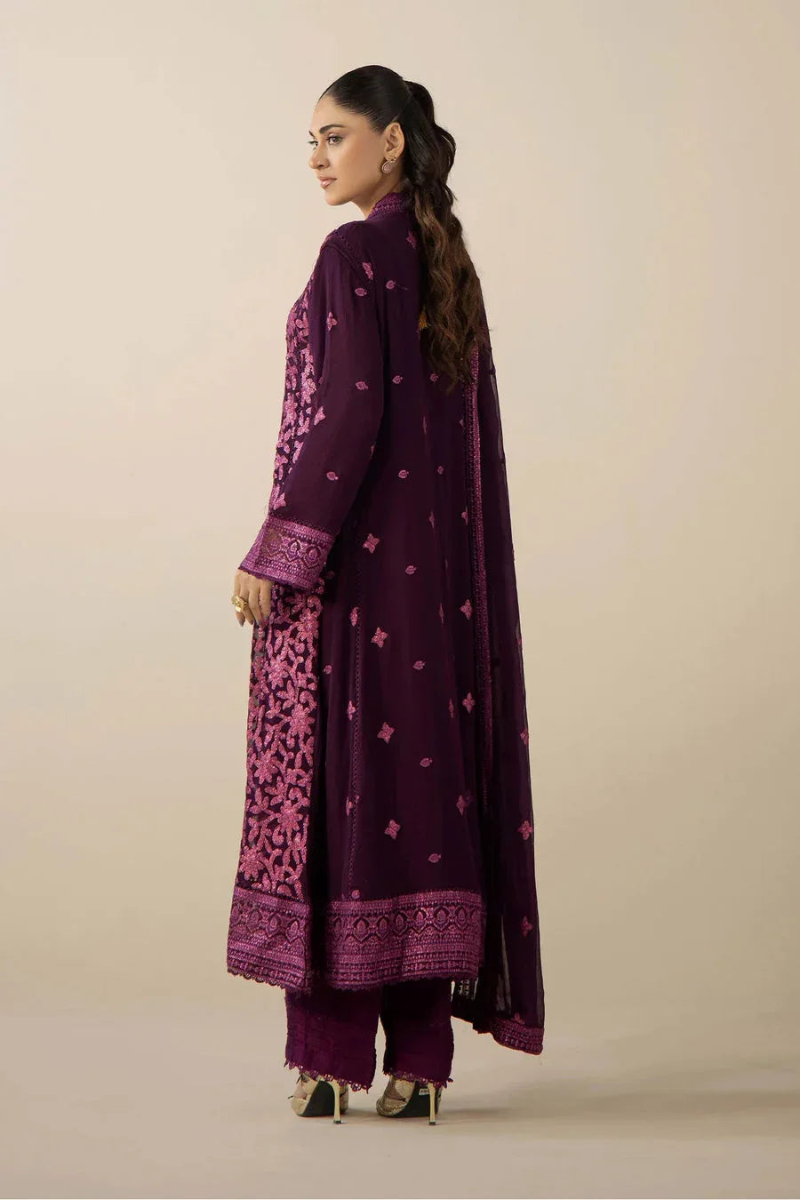 Adans Libas | Adan Gowns 25 | GOWN 1561 - Rang-e-Khaas