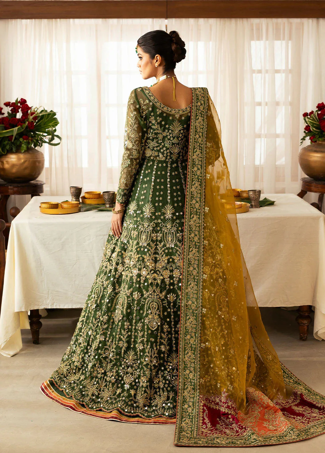 Gulaal |  Chaandni Wedding Formals |  Maahru - Rang-e-Khaas