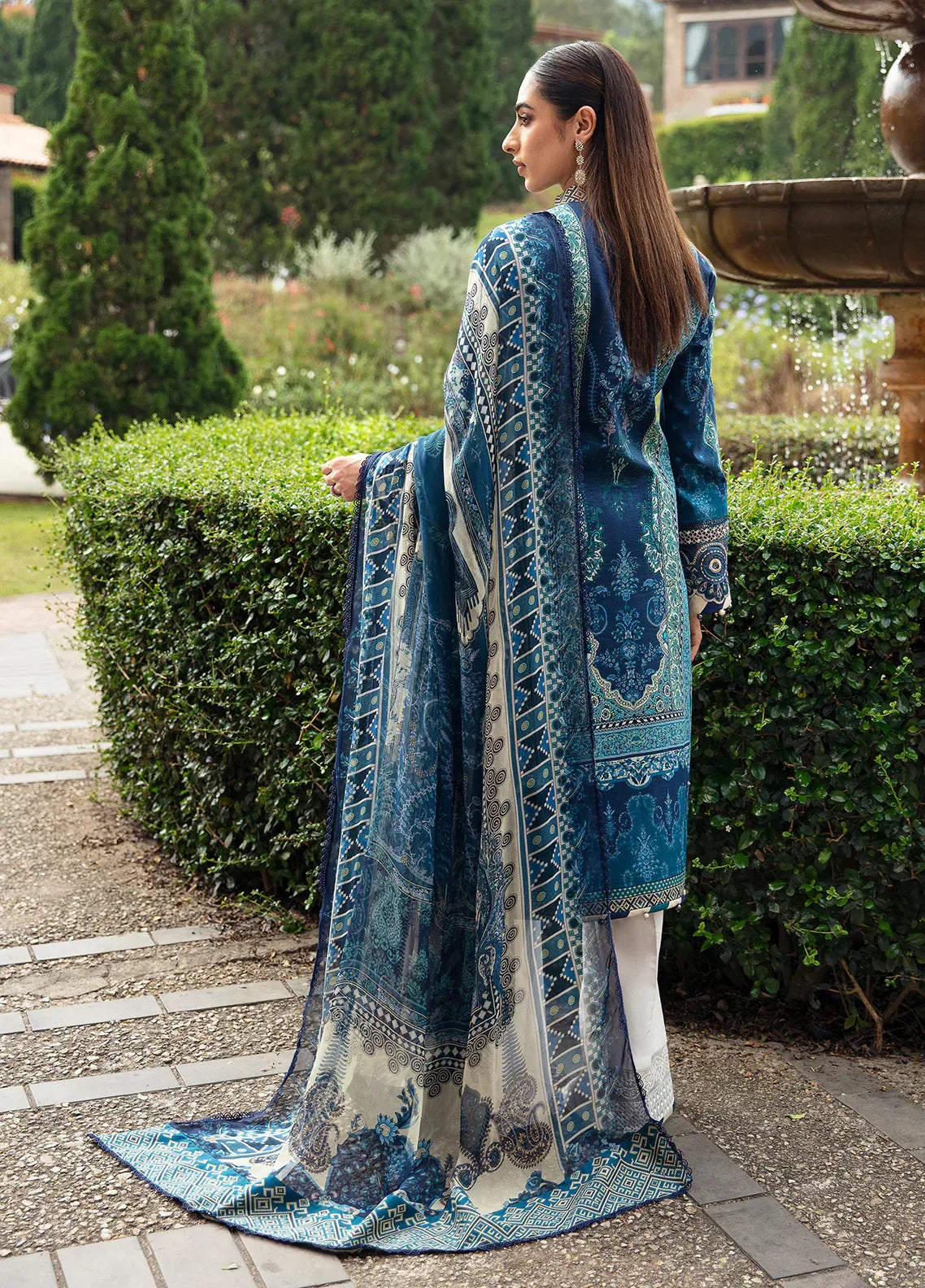 Gulaal | Springtime Ballet | AZUR (GL-L-24V1-08) - Rang-e-Khaas