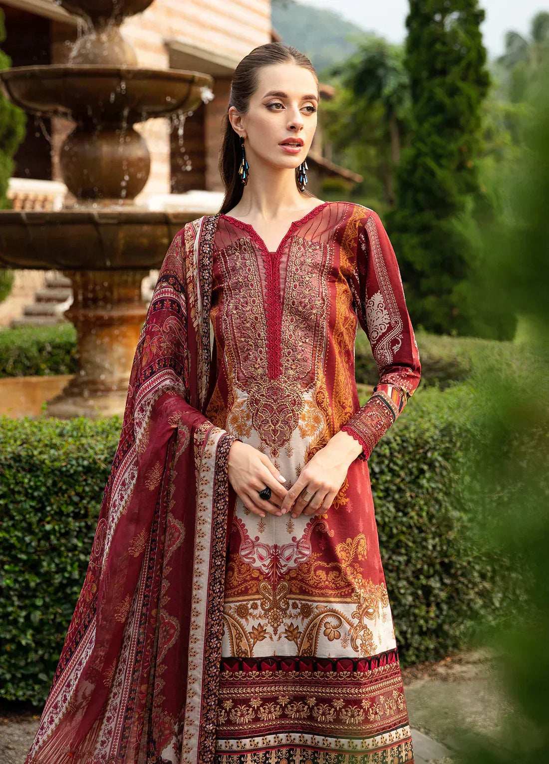 Gulaal | Springtime Ballet | AMARYLLIS (GL-L-24V1-09) - Rang-e-Khaas