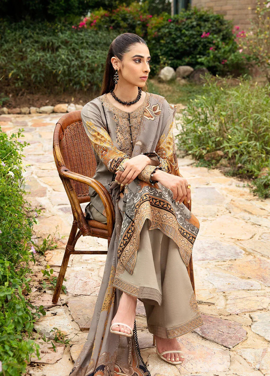 Gulaal | Springtime Ballet | AMIRAT (GL-L-24V1-07) - Rang-e-Khaas