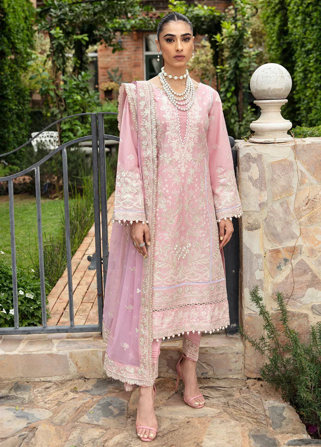 Gulaal | Luxury Lawn 24 | EMELIA (GL-LL-24V1-03) - Rang-e-Khaas
