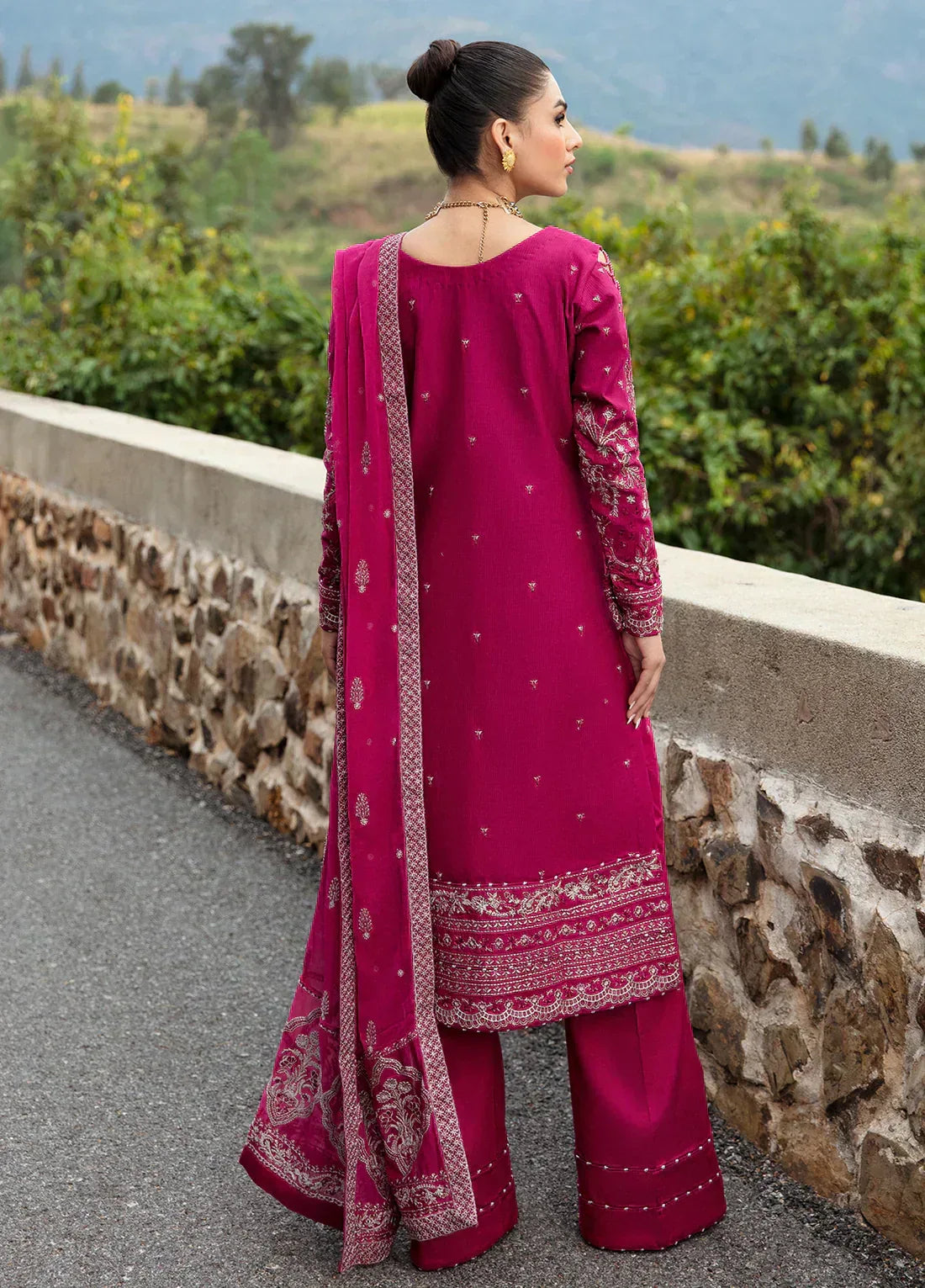 Gulaal | Luxury Lawn 24 | ARMERIA (GL-LL-24V1-02) - Rang-e-Khaas