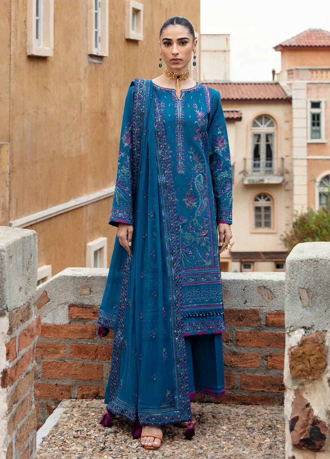 Gulaal | Luxury Lawn 24 | FELICIA (GL-LL-24V1-04) - Rang-e-Khaas