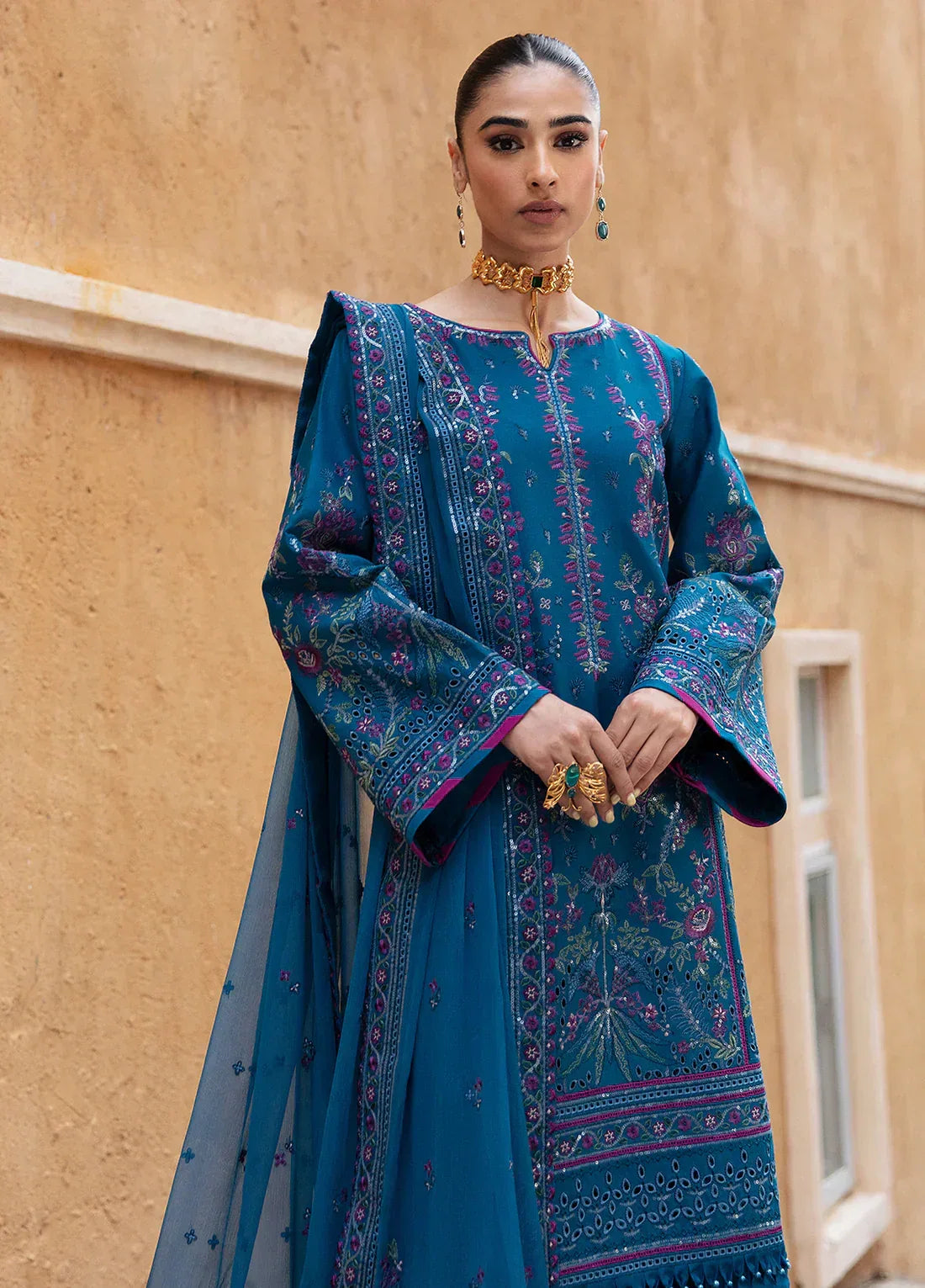 Gulaal | Luxury Lawn 24 | FELICIA (GL-LL-24V1-04) - Rang-e-Khaas