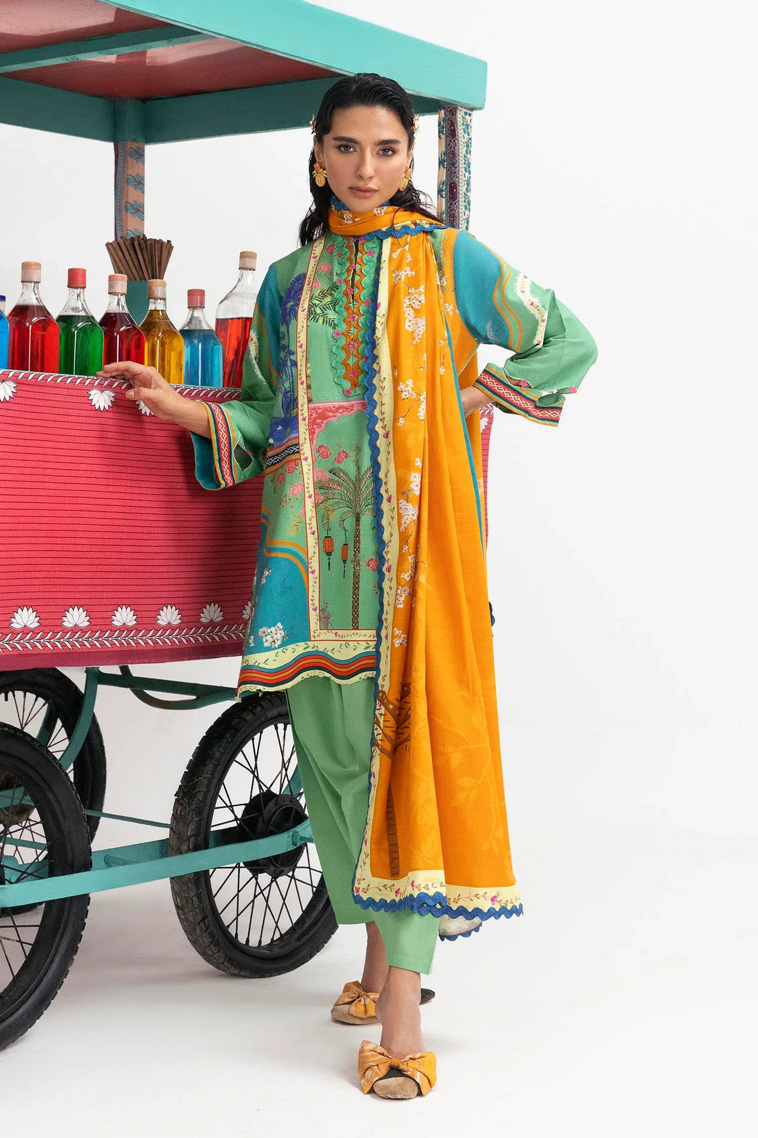 Sana Safinaz | Mahay Winter 25 | H255-010B-2Q - Rang-e-Khaas