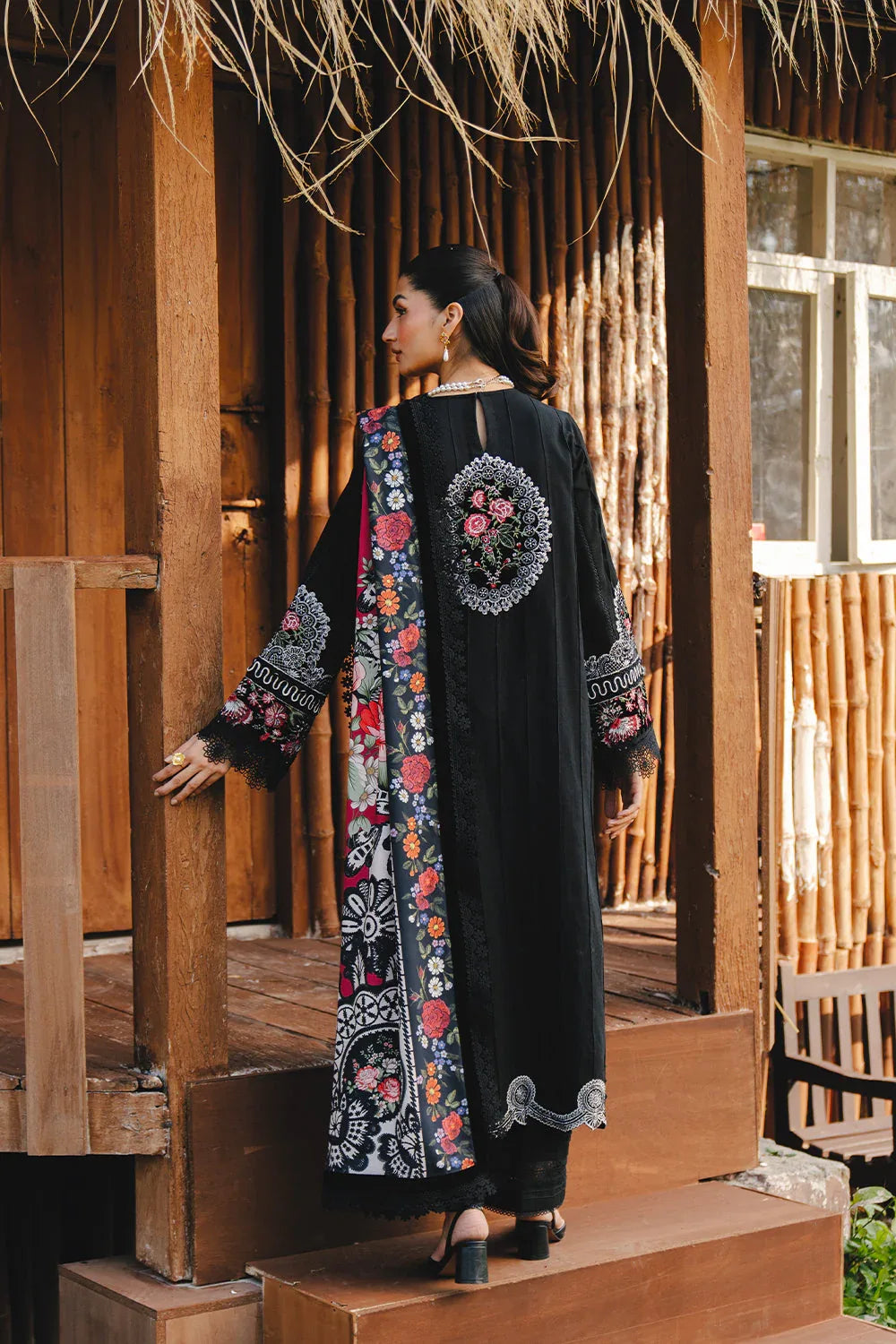 Saira Rizwan | Winter 2024 | REVNA-SRW24-08 - Rang-e-Khaas