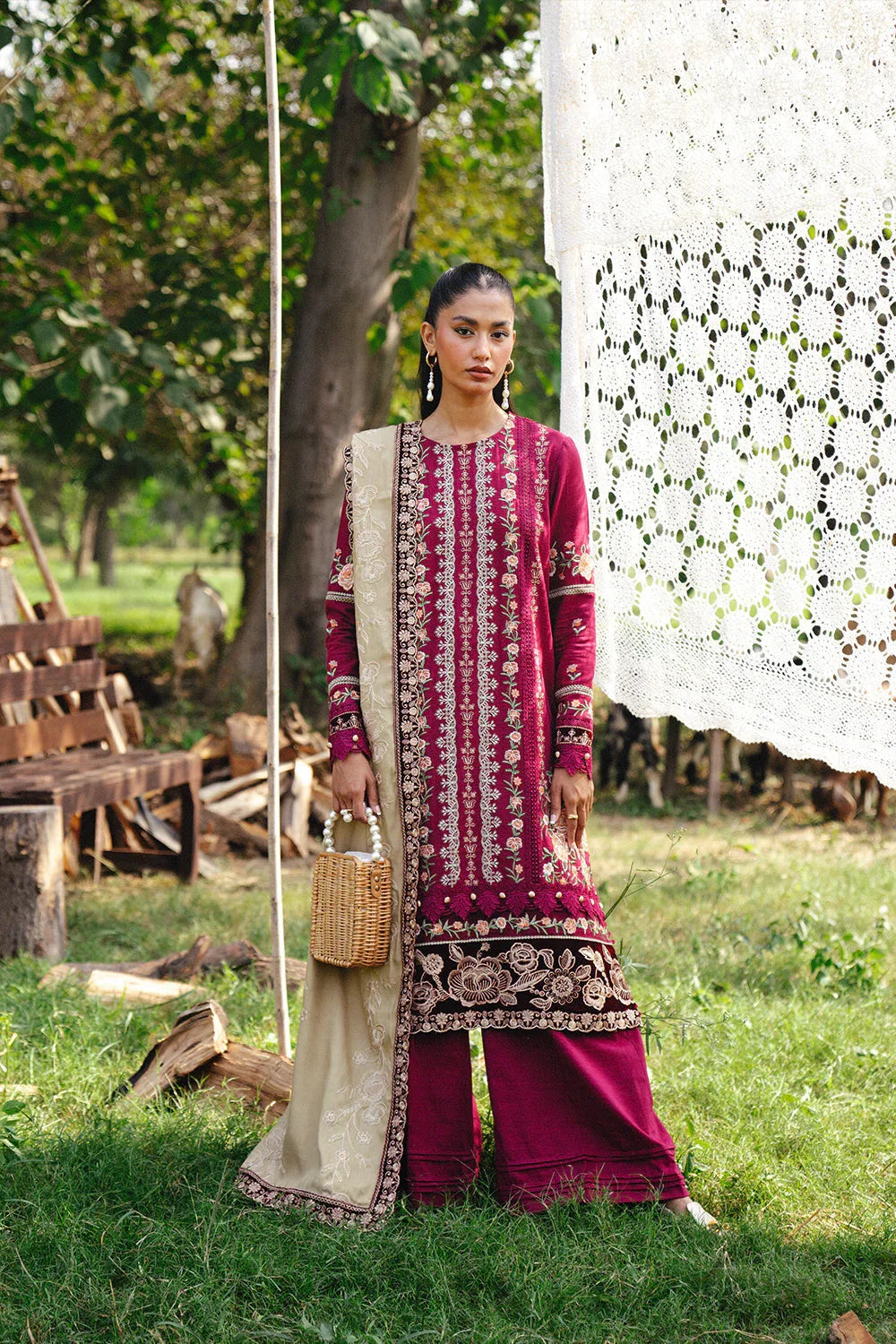 Saira Rizwan | Winter 2024 | SANSA-SRW24-09 - Rang-e-Khaas