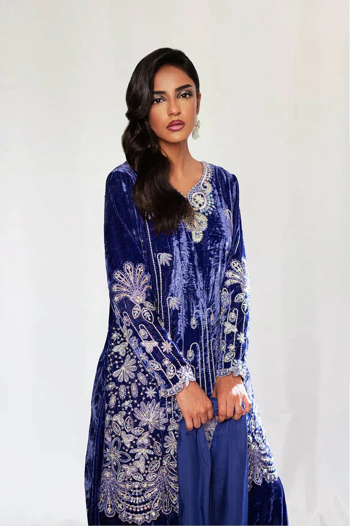 Saira Rizwan | Velvet Pret 25 | ZARREEN-SRVP25-02 - Rang-e-Khaas