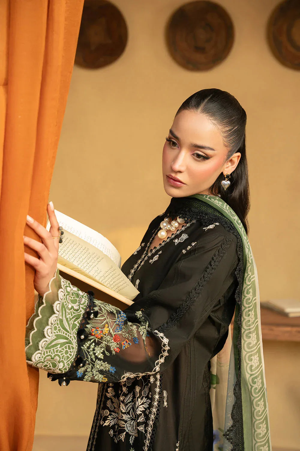 Saira Rizwan | Luxury Lawn 25 | MARY-SRL25-07 - Rang-e-Khaas