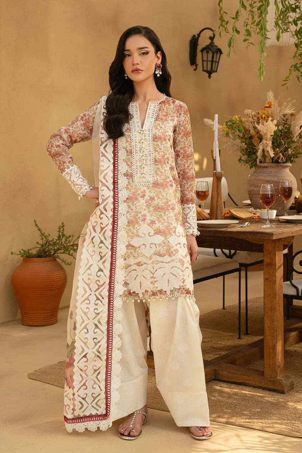 Saira Rizwan | Luxury Lawn 25 | MAYA-SRL25-06 - Rang-e-Khaas