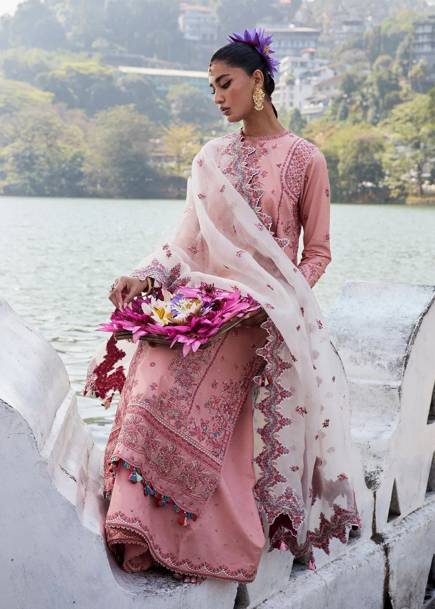 Hussain Rehar | Luxury Lawn 25 | Peaar - Rang-e-Khaas