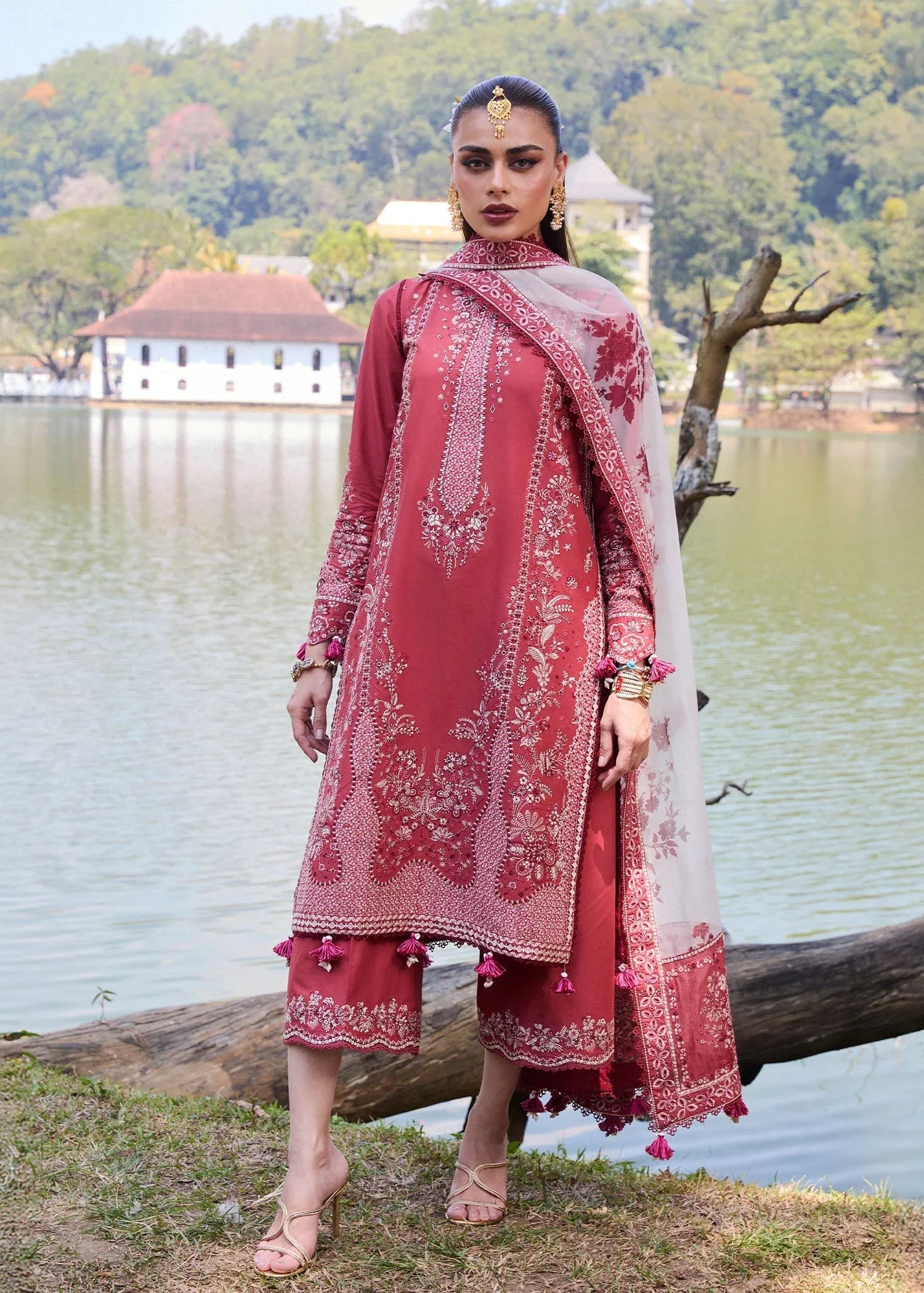 Hussain Rehar | Luxury Lawn 25 | Flare - Rang-e-Khaas