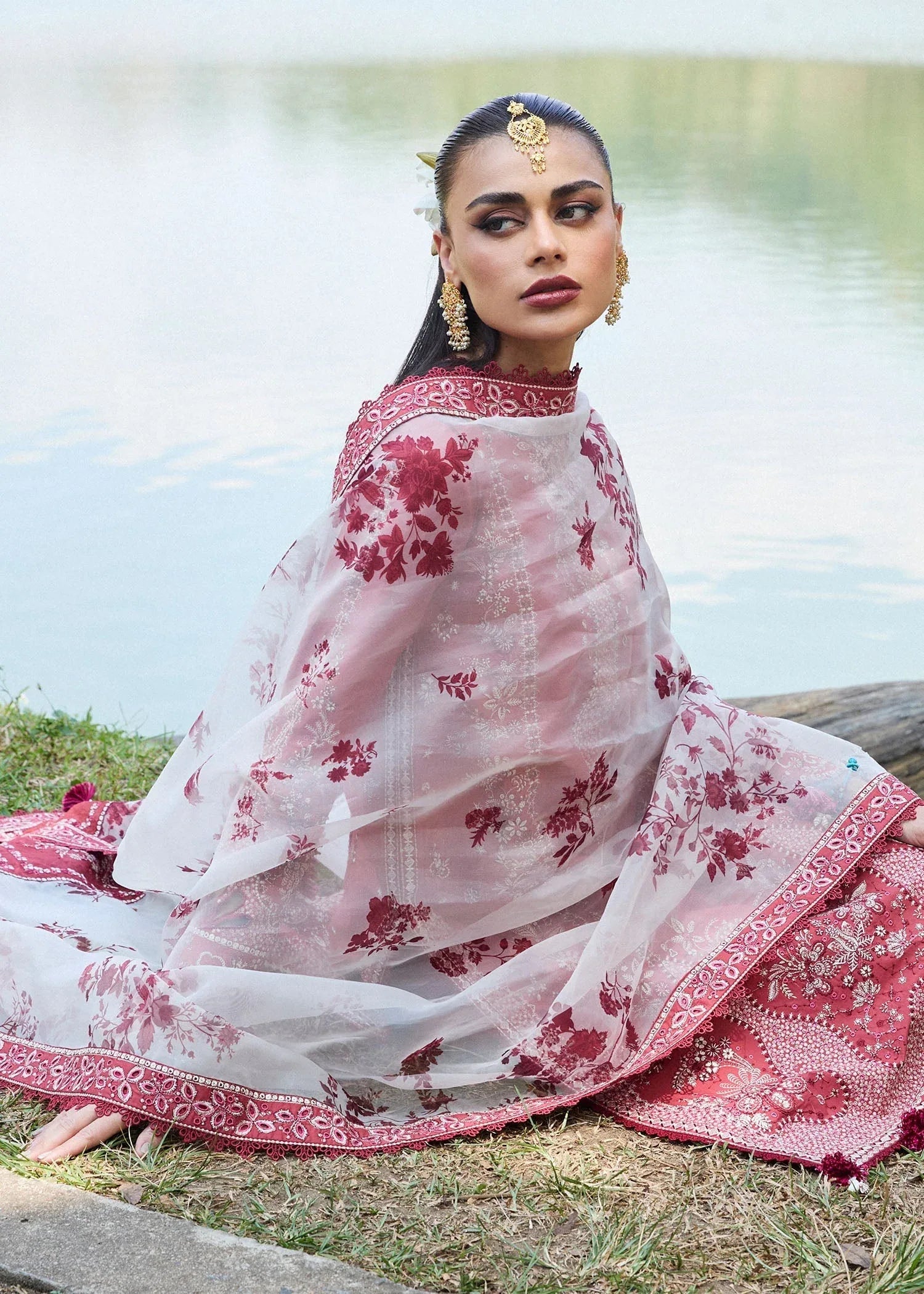 Hussain Rehar | Luxury Lawn 25 | Flare - Rang-e-Khaas
