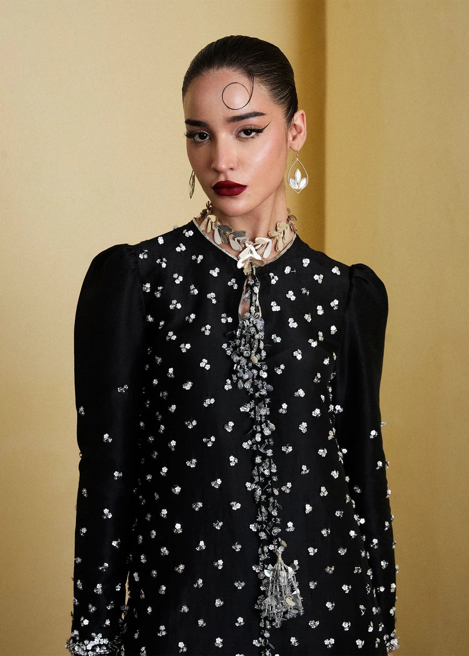 Hussain Rehar | SS Luxury Pret 25 | Kiara - Rang-e-Khaas